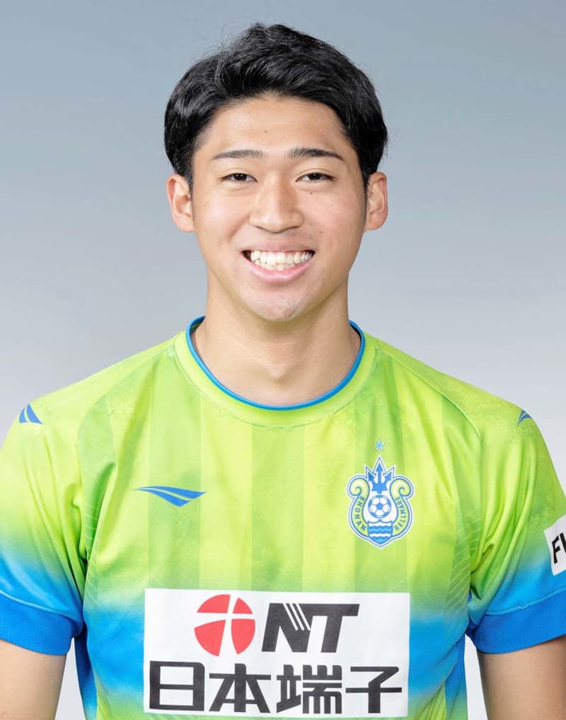【J1湘南】17歳DF本多康太郎が来季トップ昇格「湘南のために全力で進み続ける」