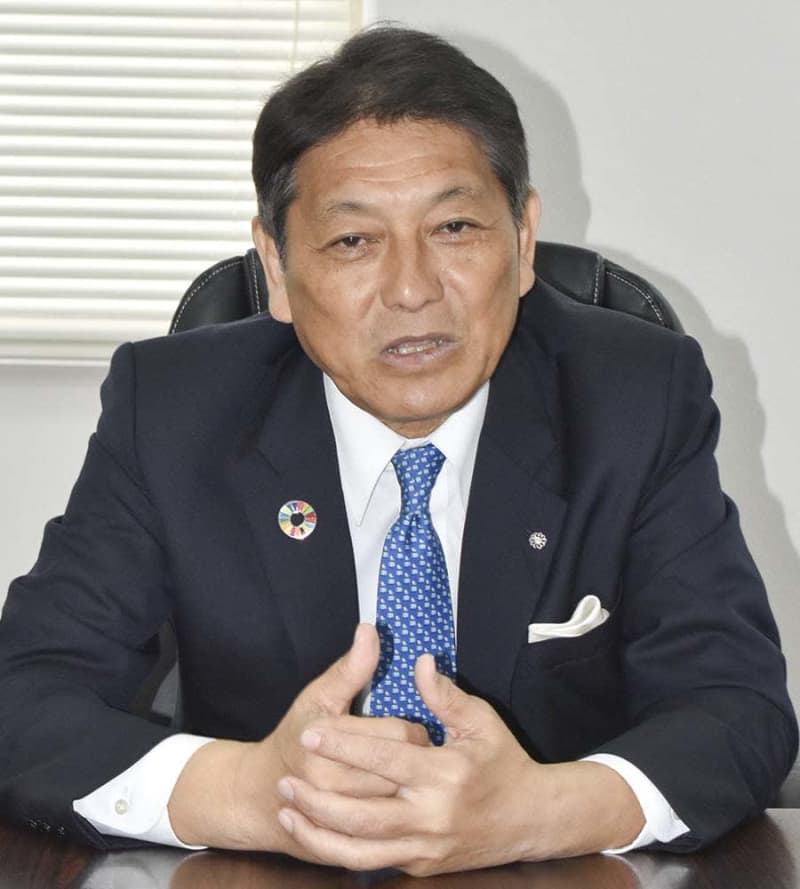 冨田幸宏・湯河原町長が死去、66歳　5選後に病気、療養経て公務復帰も　副町長が職務代理