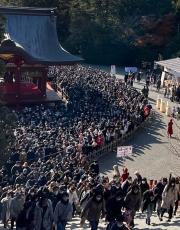 鎌倉市内の観光客数横ばい　23年1228万人、大幅増につながらなかった要因は？