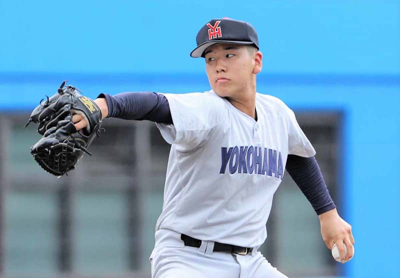【高校野球神奈川大会】横浜コールド発進　1年生左腕・小野が3回無安打の好投、打っては3安打2打点