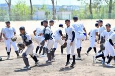 【高校野球】東海大相模、実戦形式で調整　原監督自らノック「締まった状態で迎えたい」