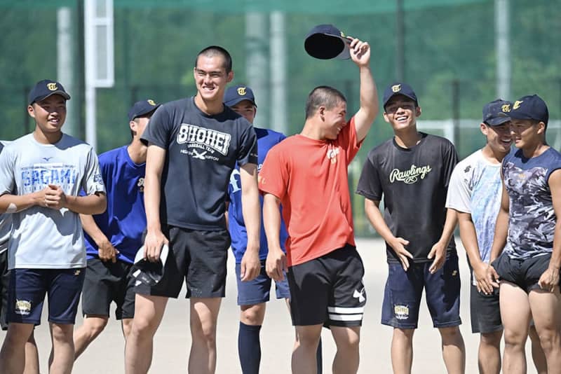 【高校野球】東海大相模、ボール使わないメニューで調整　バスケやバレエの動き取り入れ