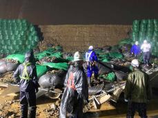 相模原・リニア新駅の建設現場で高さ10メートルの土のう崩落　道路をふさぎ一時通行止めに