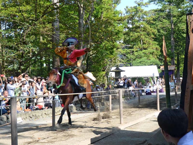 鎌倉・鶴岡八幡宮で14日から例大祭　800年続く流鏑馬神事も