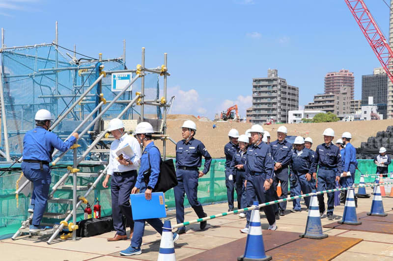 静岡県議が相模原のリニア新駅工事現場を視察　「県民の皆さんに安全性含めしっかり伝えなければ」