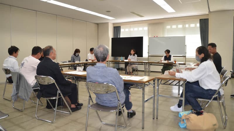 逗子海水浴場、海の家時間延長「来年度以降も期間限定で」　酷暑で夕涼み需要取り込み、市が方針