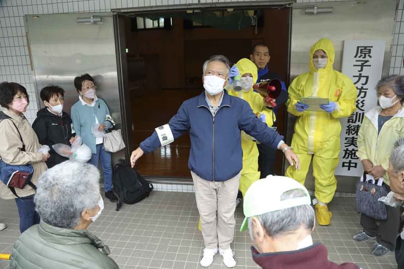 基地の街・横須賀、原子力艦事故に備え防災訓練　避難の流れや探知機の使い方など確認