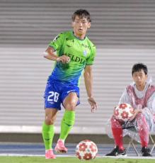 【J1湘南】吉田新、左ヒラメ筋損傷で離脱　トレーニング中に負傷　2年目の今季はリーグ6試合に出場　