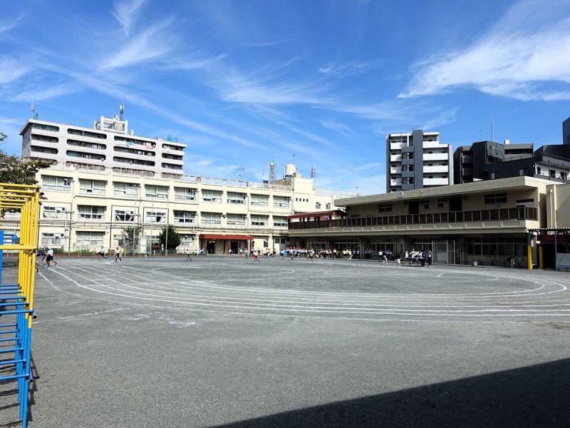 横浜・豊岡小の複合施設計画　図書館や保育園集約、屋内プールは民間棟に