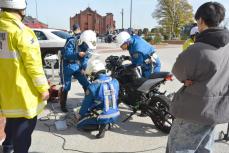 「うるさくて眠れない」　横浜・みなとみらい地区、住民悩ますバイク騒音　神奈川県警は大みそかに交通規制と検問