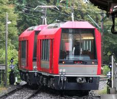 箱根登山電車の入生田―箱根湯本間で倒木　強風が原因？一時運転見合わせ