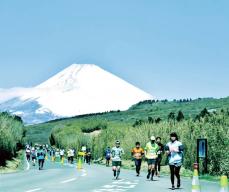 箱根・芦ノ湖スカイラインを走れる！　4月にランフェス開催、参加者を募集