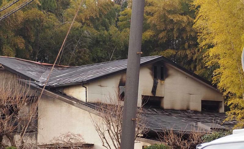 「家が燃えている」　横浜・港北区の住宅で火事、住民の84歳男性が死亡