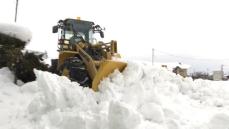 【なぜ】道路除雪の進み具合にばらつき　計画通りにいかない理由とは