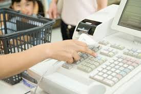 もう限界 レジ袋有料化 でコンビニでの レジハラ 横行が激増 店員が恐れる キレる 客 記事詳細 Infoseekニュース