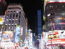 ２０１８年、歌舞伎町に&quot;ラフな格好では入れない&quot;大型ナイトクラブがオープンする......のだが