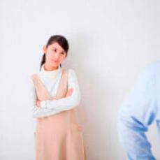 相手にバレてるかも…嫌いな人につい出してしまう「嫌いサイン」4つ