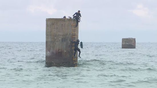 旧長生炭鉱の通気口から潜水調査 通気口と本坑道がつながっているかは確認できず 30日は発見された本坑道の入口から調査