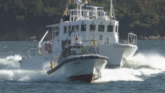 海上保安部や警察などがテロへの水際対策を訓練　外国からの不審船を想定　岡山・玉野市