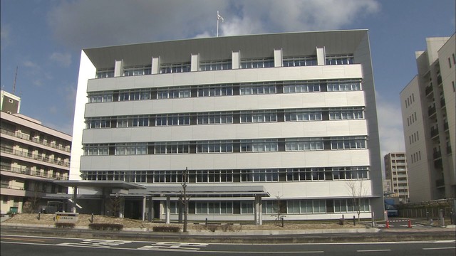 女子高校生の尻を触った疑いで逮捕の私立大学職員を不起訴に　岡山地検