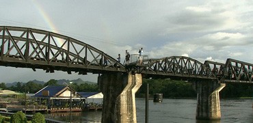 戦争の芽を摘むドキュメンタリー映画「クワイ河」「カウラ」特別上映　岡山県立図書館