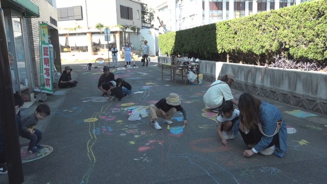 小豆島の「迷路のまち」で歩行者天国の実証実験「入り組んだ路地を歩こう」　香川