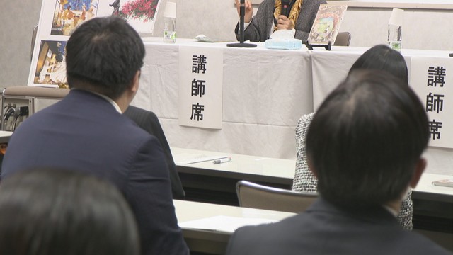 京アニ放火殺人事件の被害者遺族が講演　支援の重要性訴える　高松市