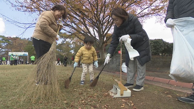 峰山公園でクリーン作戦　NTTグループのサスティナビリティ活動　香川