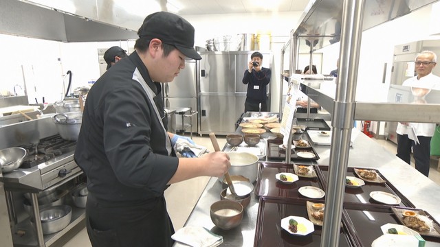 専門学校で創作ラーメンのコンテスト　学生がアイデアと腕を競う　岡山市