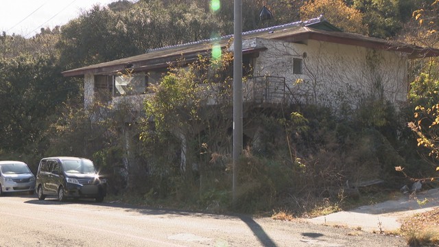 空き家で火事　外に置かれていた廃材から出火か　けが人なし　高松市