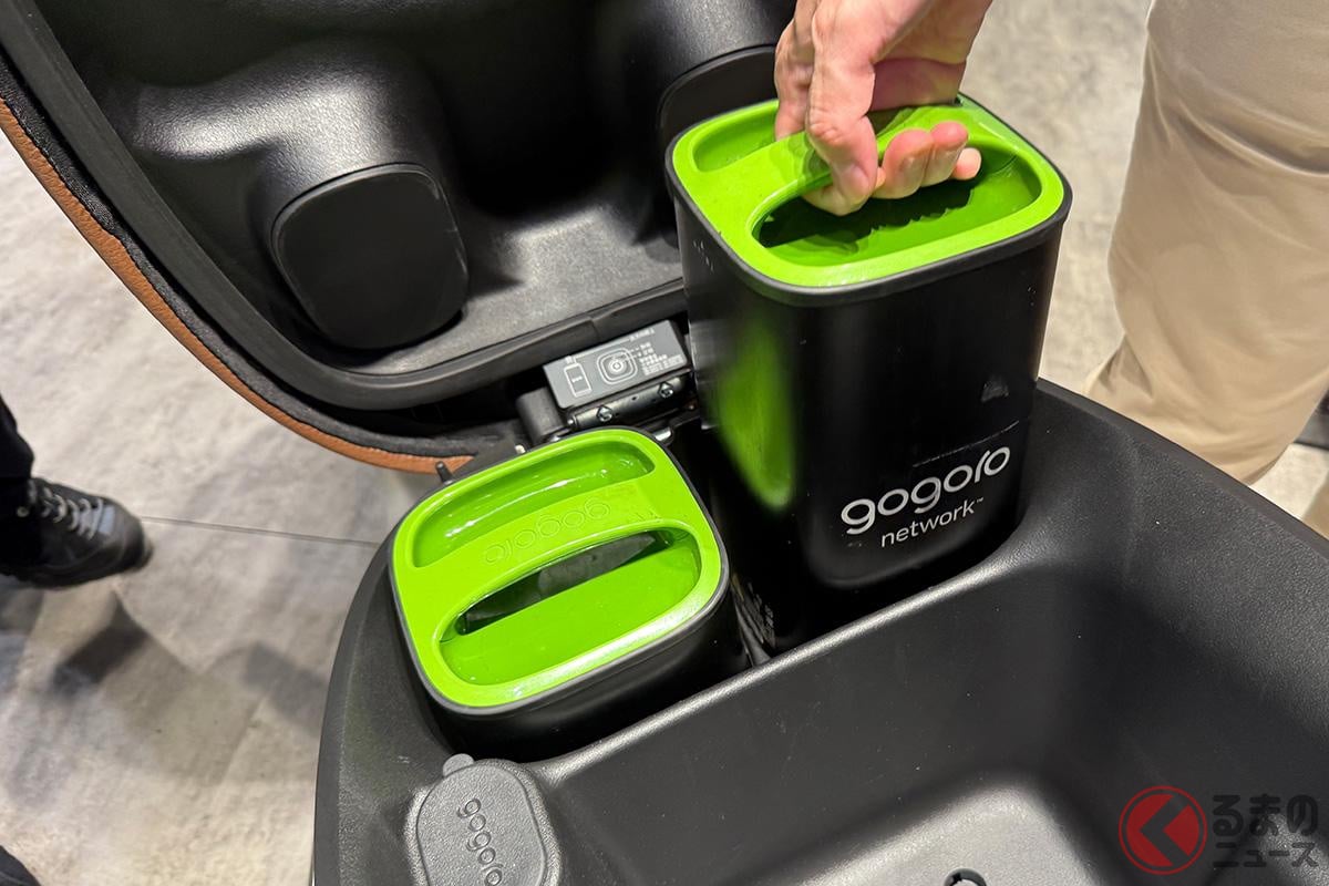 給油ゼロの衝撃！ 1回で50-60km走る「Gogoro」のバイクとは 自分で充電