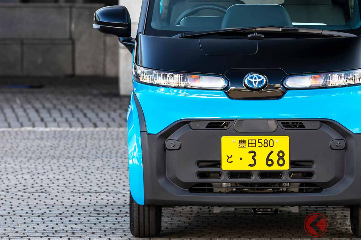 トヨタの2人乗り超小型EV「C+pod」個人にも発売！ 軽より小さい「普段使い専用車」で日常が変わる!?