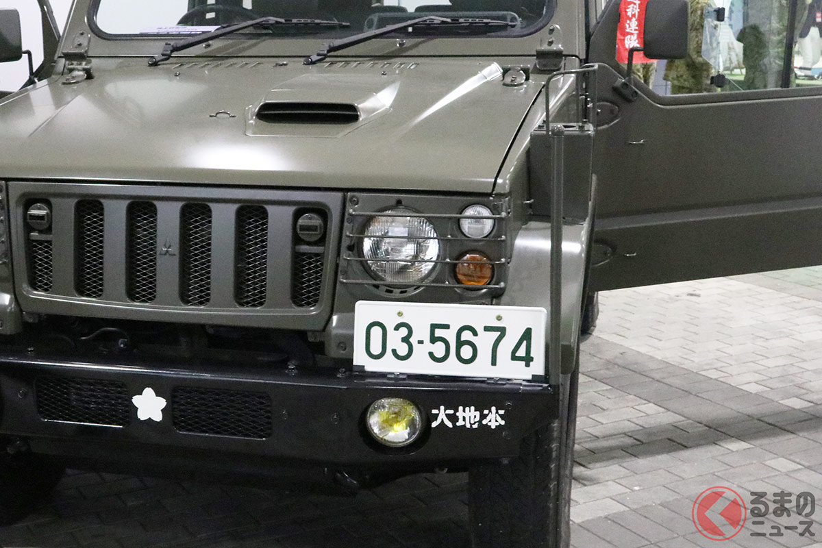 迫力がスゴい!? 自衛隊の「万能4WD車」 ベースは「ジープ」と「パジェロ」 どっち？