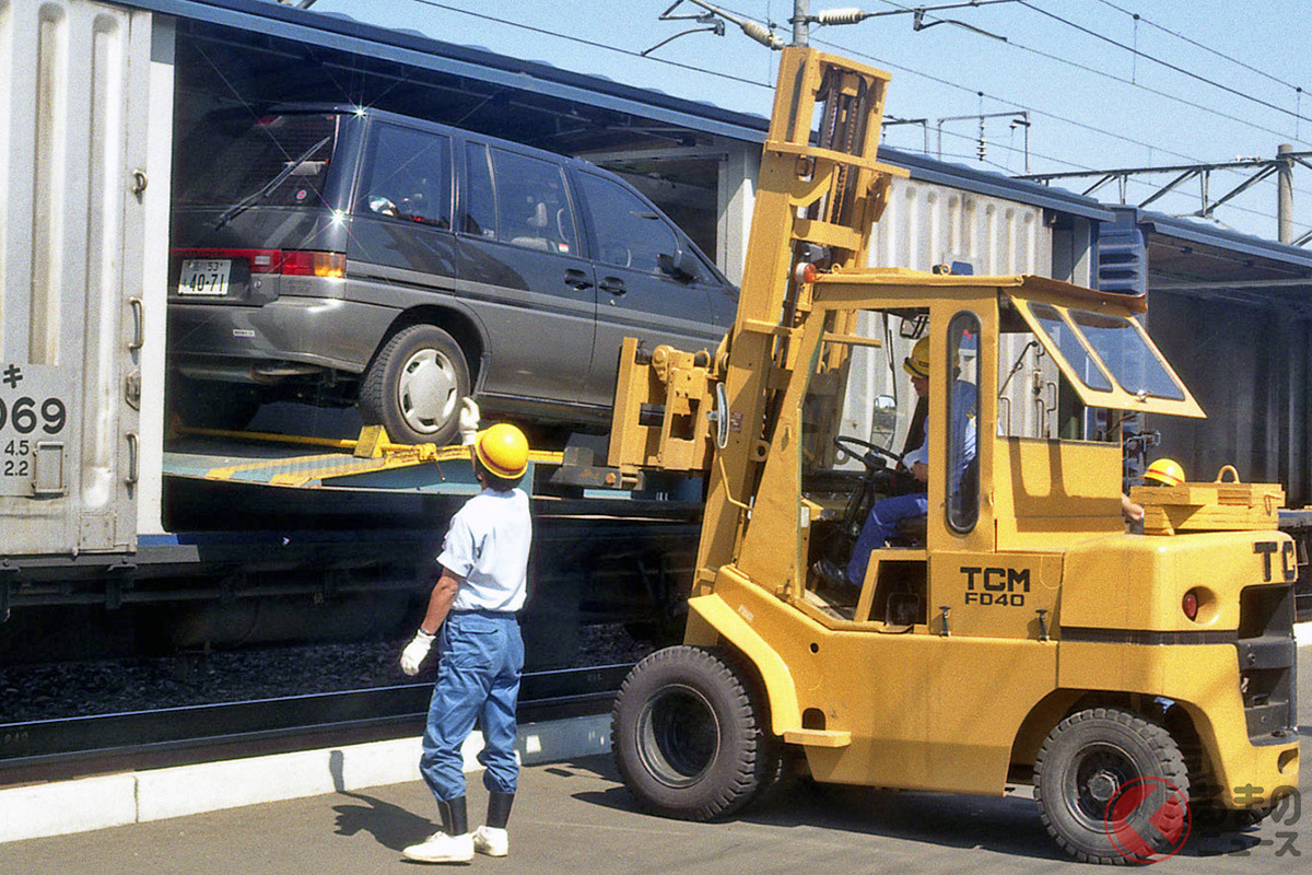 なぜ「カートレイン」廃止された？ 夜行列車で愛車と移動出来た「カーフェリーの鉄道版」  衰退の一途辿った理由とは