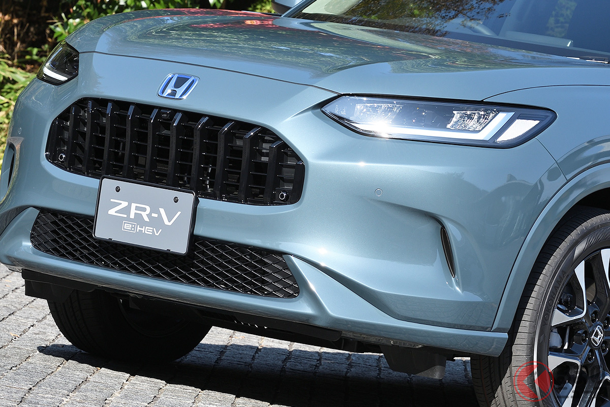 ホンダの新型SUVが「オシャ内装」しかも「実用的」!? 2023年春発売「ZR-V」の「欲張り」な仕上がりとは
