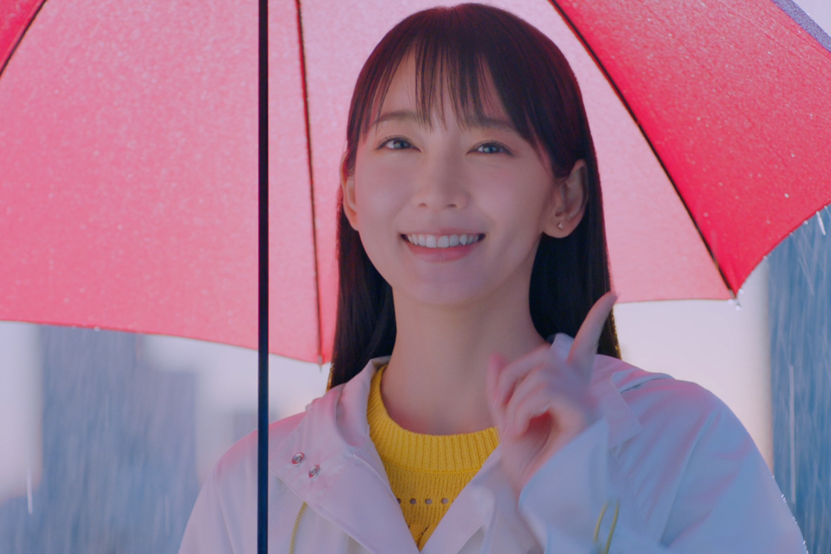 横浜ゴムが吉岡里帆さんを新イメージキャラクターに起用、”雨に強いヨコハマ”を謳う新テレビCMが放映開始