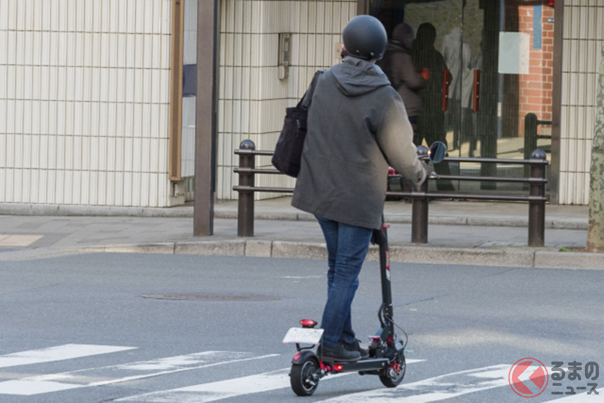 電動キックボード解禁へ！ 16歳以上免許不要でヘルメットは努力義務　車・歩行者から見てホントに大丈夫？