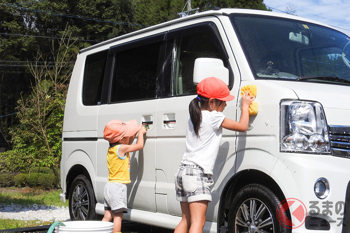 なぜ？ 「一生水が出てくる…」 洗車後はどこまで拭くべき？ 水滴放置のデメリットとは