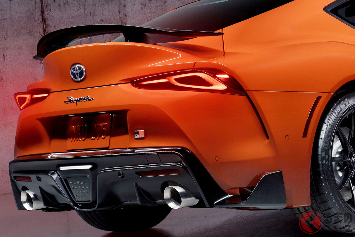 MTあり！ 鮮烈オレンジのトヨタ“新”「スープラ」登場！ ド迫力ウィング＆“80スープラ”風デザインがイイ！ 約934万円で米で登場
