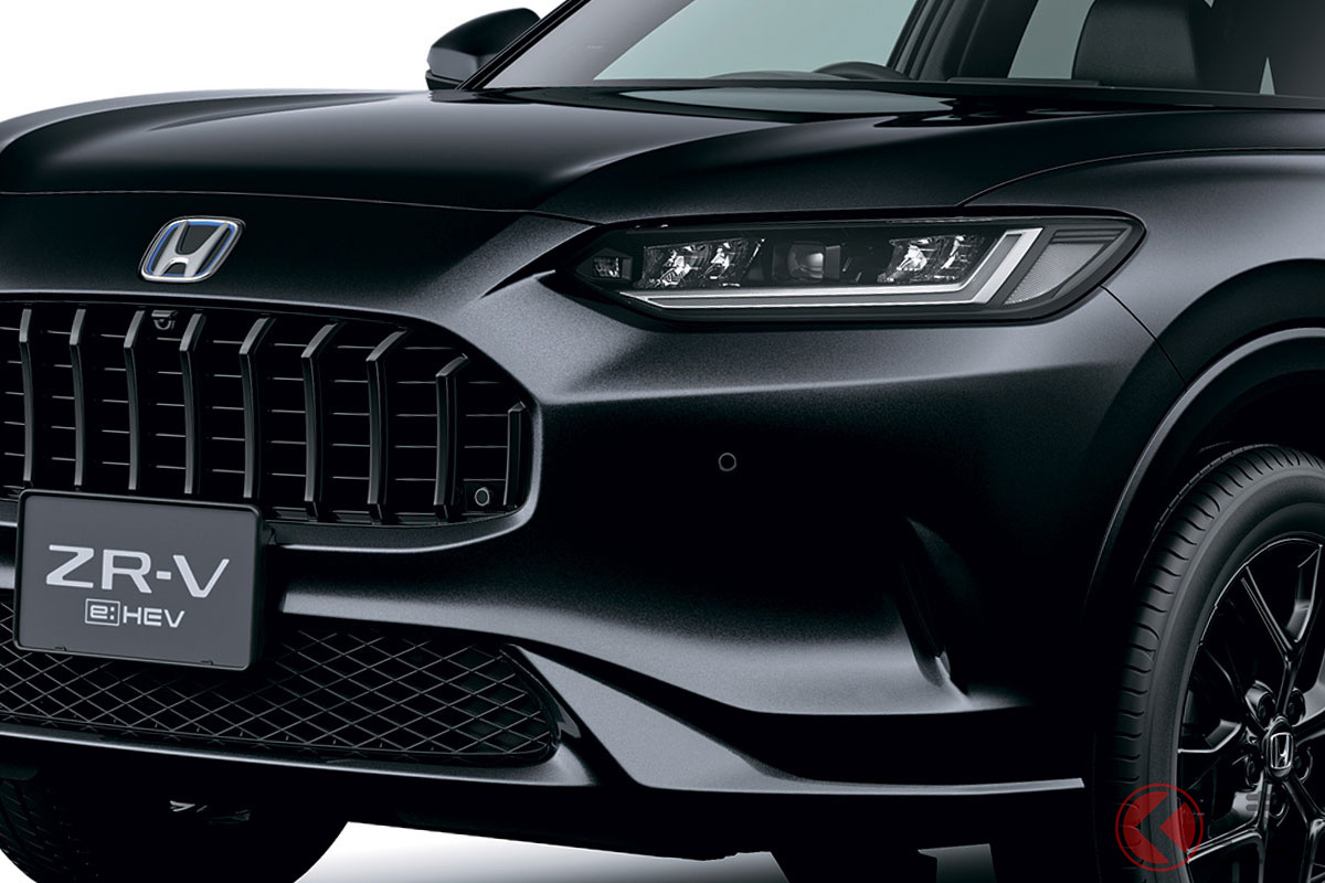 ホンダが黒すぎ「新SUV」発表！ 真っ黒でカッコいい！「ZR-V ブラックスタイル」24年夏発売
