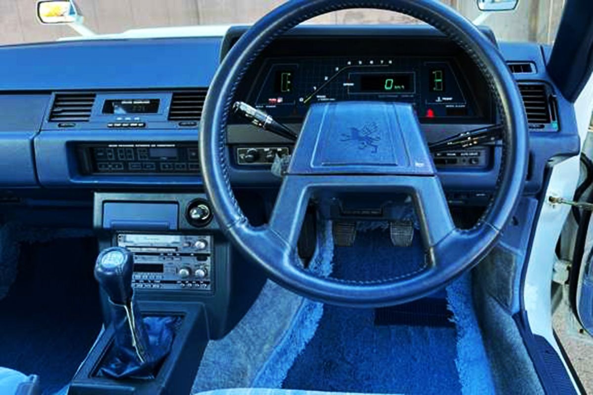 約1000万円！ トヨタの「デートカー」現る!? 圧巻の豪華内装が凄い！ 美しすぎるクーペとは｜Infoseekニュース