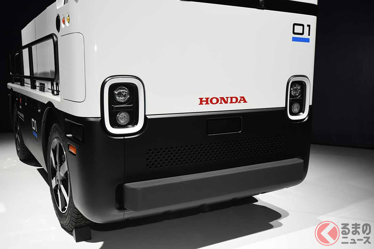 ホンダ「屋根なし軽トラ」の“激カワ”後継モデル日本初公開！ 900kg積める“賢い”新型マシン「AWV」とは