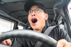 渋滞へトラックが「ノーブレーキ突入」衝撃の映像!? NEXCO緊急の注意喚起が話題に「運転の上手い人はこんなことしません！」