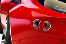 マツダの“紅白”新型「和製スポーツカー」に反響殺到！ “次世代ロータリー”市販化進む！ 美しすぎる「アイコニックSP」 今なお人気高い「RX-7」との関係性は