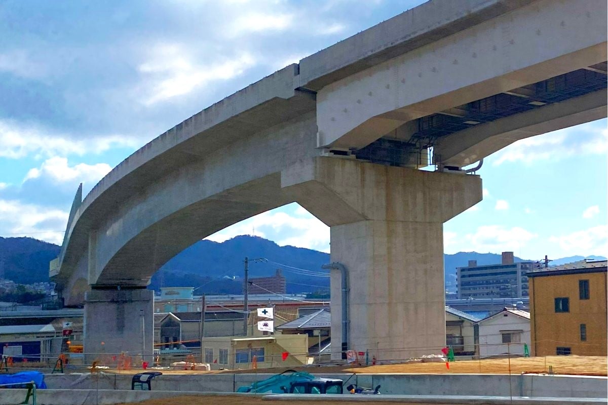 山陽道～広島駅まで直結!? 超便利な新路線「広島高速5号線」工事進行中 トンネル掘削は「8割完了」 橋脚もニョキニョキの現在