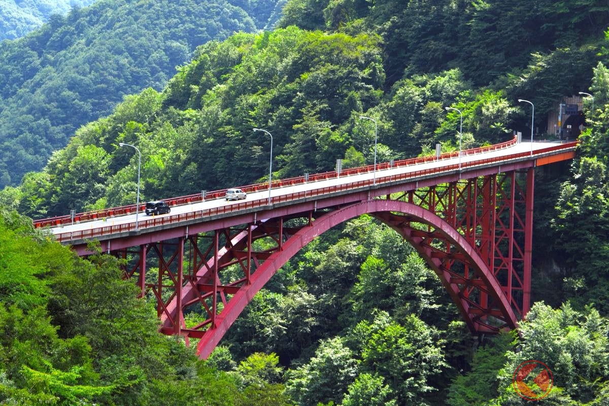 静岡～関越道が最短距離!?「西関東連絡道路」工事進行中！ 難所を短絡「大滝トンネル」まもなく仕上げ工事へ!? 7kmの道が「わずか2km」に