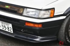 6速MT搭載！ トヨタの「“最新”AE86」が凄かった！ 「旧車そのまま」デザイン×“漢”の「2シーター」仕様採用！ 「最新ユニット」で復活の「AE86 BEV」実際の印象はいかに