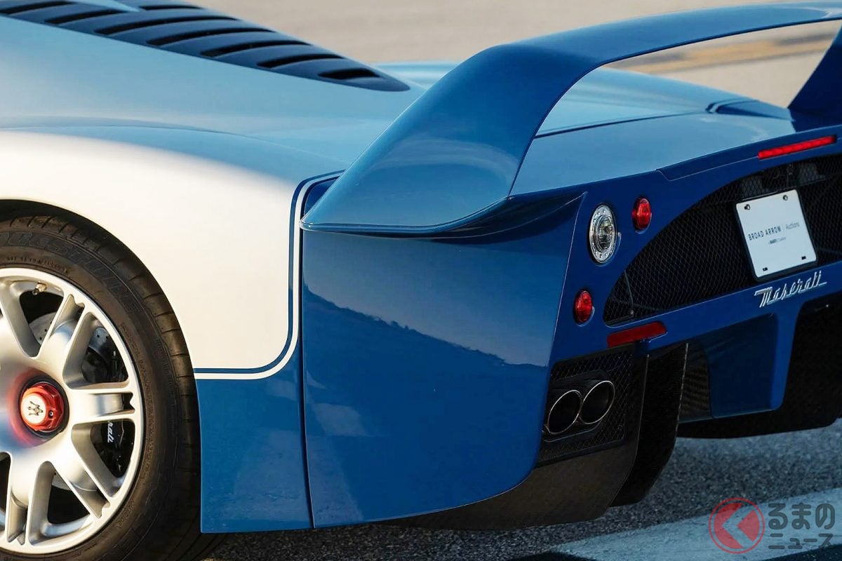 落札価格は7億円超え!? フェラーリ「エンツォ」譲りのV12