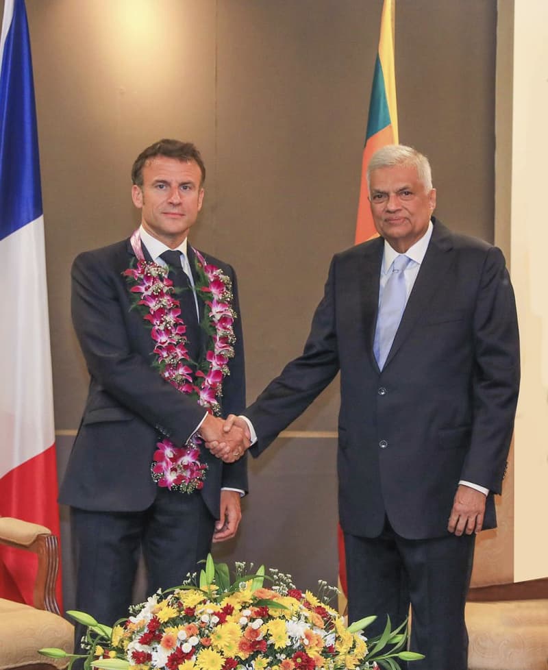 仏、米中念頭に“独自外交”　マクロン氏、南太平洋歴訪