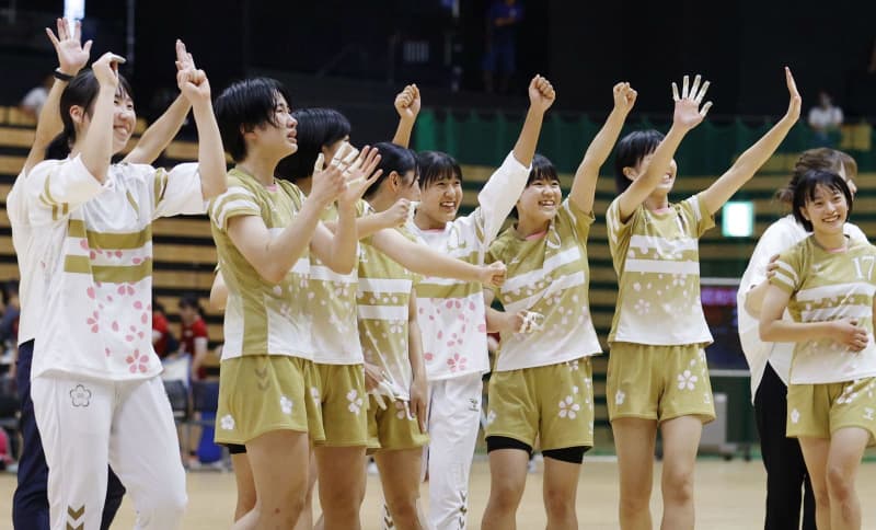 ハンドボール女子は白梅学園初V　高校総体、男子は香川中央
